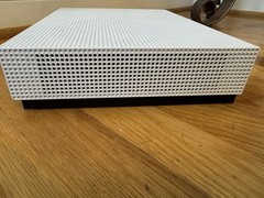Microsoft Xbox One S Blu-Ray Compatible Console W/Controller