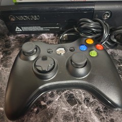 Microsoft Xbox 360 E Console Bundle Tested w/ 4 Games Controller HDMI No HDD