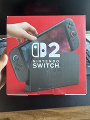 Nintendo Switch 2 + Extra Controller