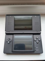 Nintendo DS Lite Handheld Gloss Black w/ slot cover + stylus – FULLY TESTED