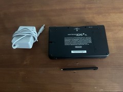 Nintendo DSI XL 25th Anniversary Edition Red – Working