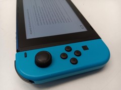 NINTENDO SWITCH HANDHELD – CONSOLE ONLY (P07015942)