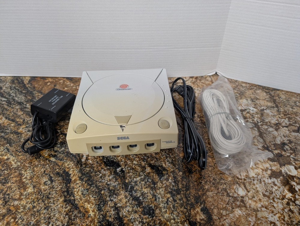 Sega Dreamcast HKT-3020 Console For Parts Or Repair Untested White System
