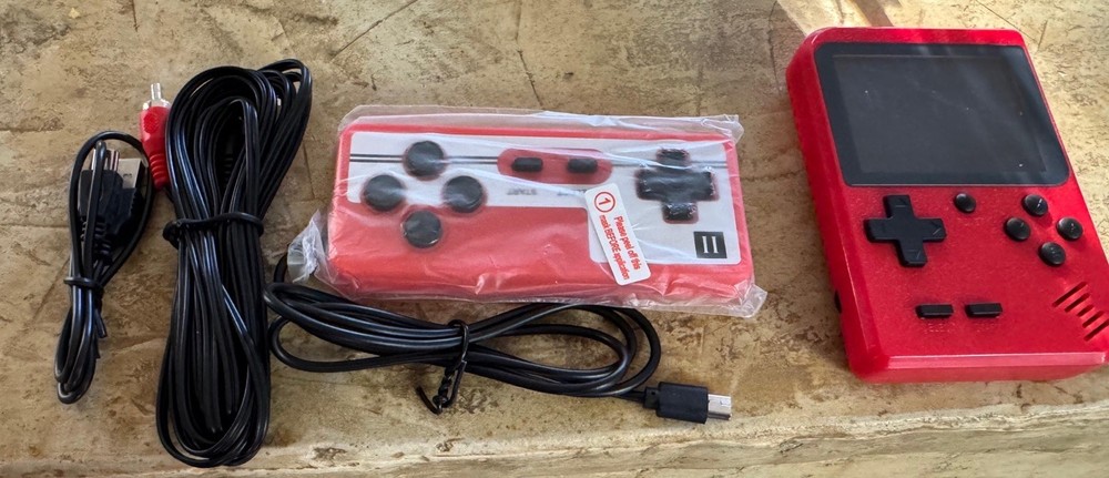 FC Game 3.0″ TFT 8 BIT Classic 500 Games in 1 NEW