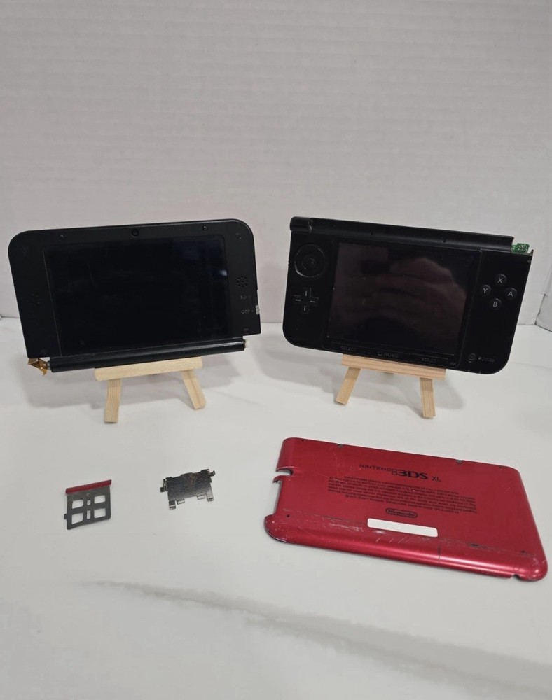Nintendo 3DS XL 4GB Red Console Model SPR-001 (USA) (NTSC) PARTS ONLY OR REPAIR