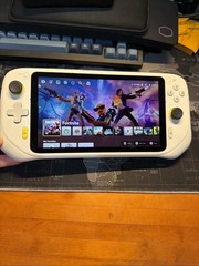 Logitech G CLOUD 64GB Handheld Console – White