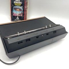 Atari CX-2600A Video Computer System Console Bundle with Controllers – Untested