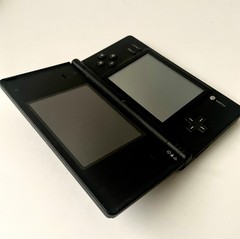Nintendo DSi Black Console with Box Manuals AC Adapter Handheld Game System