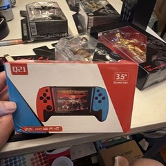 Game JoyStick Q21 Handheld System 3.5 in Screen Console, Red/Blue