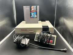 Nintendo Entertainment System NES and MARIO/DUCK-HUNT TESTED with Controller