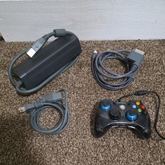 Xbox 360 White Console bundle with controller & 6 Games Bundle
