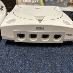 Saga Dreamcast Console Two Controllers, Game, Power And AV Cable HKT-3020 TESTED