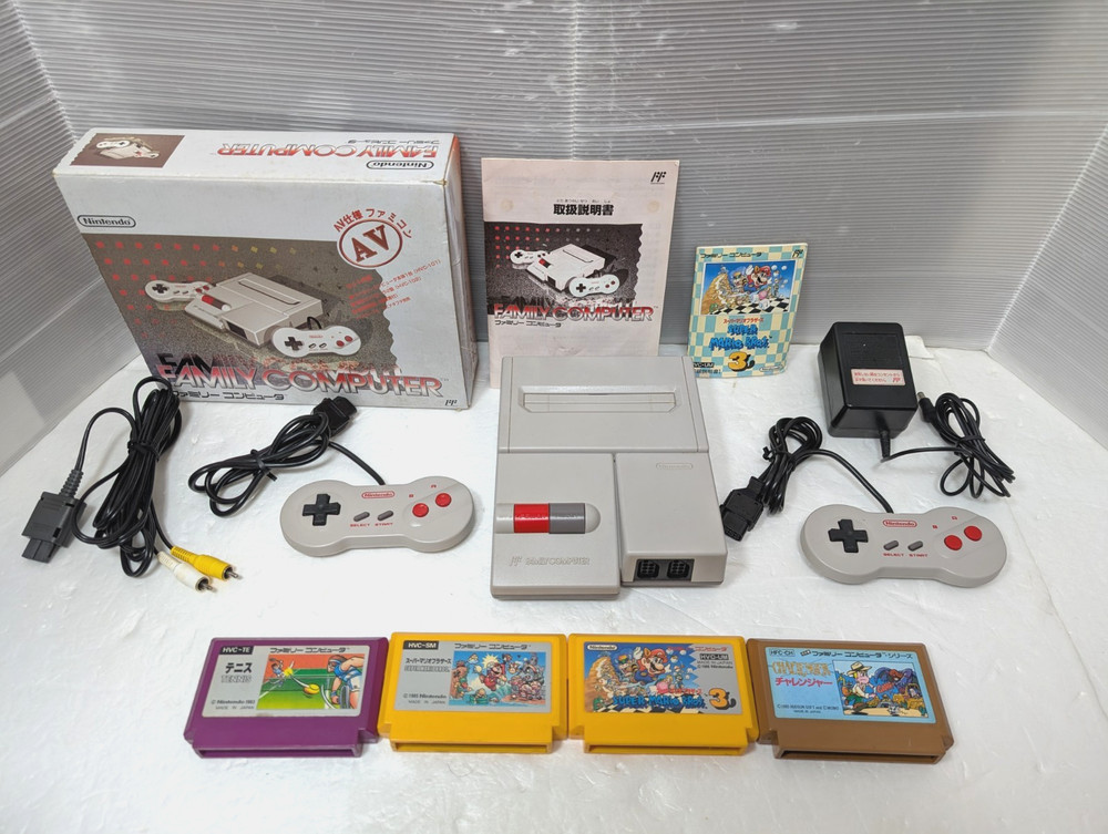 New Famicom Console AV NES HVC-101 Super mario bros 3 Japan Box Manual