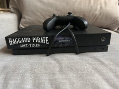 Microsoft Xbox One x 1TB