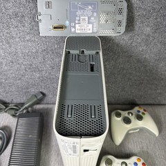 Microsoft Xbox 360 Pro 20GB Console Bundle HDMI Falcon 2007 w/ 2 Controllers