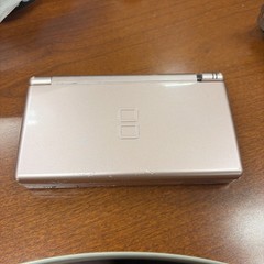 Nintendo DS Lite rose goldish Color