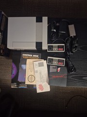 NES Nintendo Control Deck Console CIB with super Mario bros 5 screw version