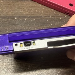 Nintendo 3DS CTR-001 Purple Handheld System 3D Capability Headphone Jack