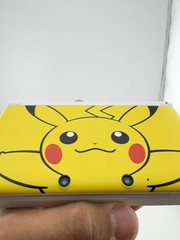 Nintendo 3DS XL Pokemon Pikachu Edition Yellow Handheld System Complete In Box