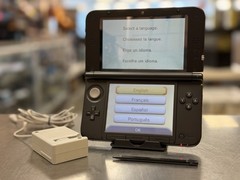 Nintendo 3DS XL Red Black Handheld Console SPR-001 USA Charger Stylus Bundle