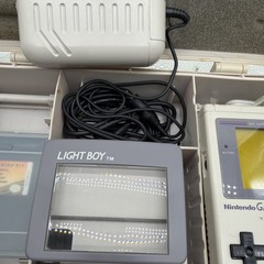 Nintendo Game Boy With Hard Plastic Case Light Boy Battery & Cleaner Not Tested