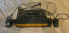 Atari 2600 Video Computer System-Console Untested-Vintage-Paddles