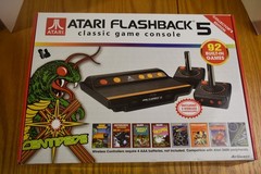 Atari Flashback 5 Console 92 Built-In Games 2 Wireless Controllers Atari 2600