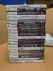 Microsoft Xbox 360 Console 20GB Bundle Controller Cords 20 Games Bag *TESTED
