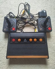 Atari Flashback 7 Classic Game Console 2 Wireless Controllers Tested/w Batteries