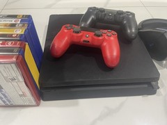PS4 WITH EXTRAS
