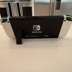 Nintendo Switch Console Multicolor Joy-Cons HDMI USB-C Wi-Fi Capable.Works great