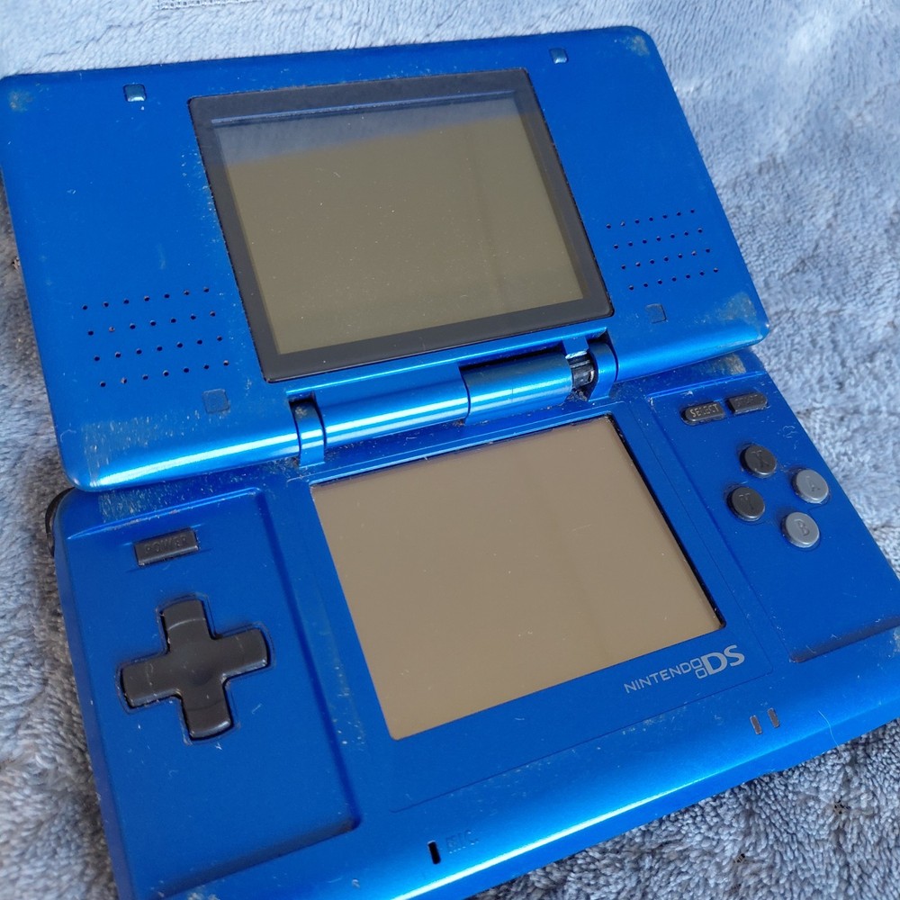 Original Nintendo DS Console Electric Blue Fat NTR-001 – Parts or Repair –