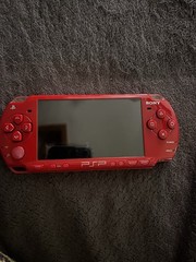 Sony PSP-2001 Red God of War Console Bundle w/UMD Discs Case(No battery/Charger)