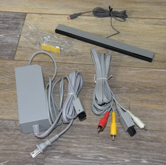 Nintendo Wii RVL-001 Console Bundle: Controller, Motion Wand, Power Supply, AV