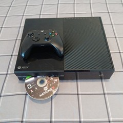 Microsoft Xbox One 500GB Console – Tested Working Clean w/ Madden 18
