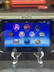 Sony PS Vita PCH-1001 Black Handheld System w/ 8GB Memory Card NO CHARGER
