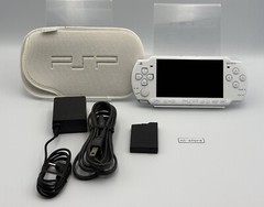 Sony PSP-2000 Console White Region free w/adapter, carrying case – Excellent