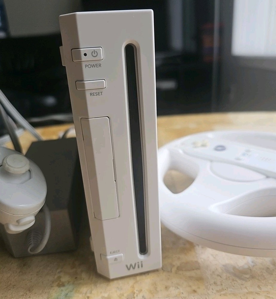 Nintendo Wii RVL-001(USA) White Tested Works Plug And Play Remote Wheel Cables