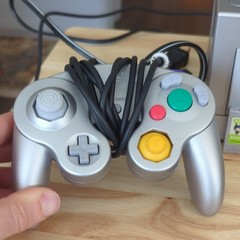 Nintendo GameCube Silver Console Bundle w/ Controller Cables Memory Cards TESTED