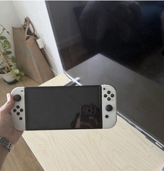 Nintendo Switch White OLED 64GB