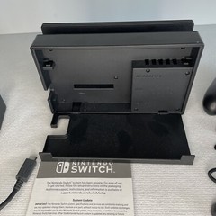 Nintendo Switch HAC-001(-01) 26GB Super Mario Wireless & Wired Controllers