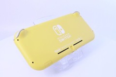 Nintendo Switch Lite Yellow [Rank :S] W/USB cable【 Region Free 】