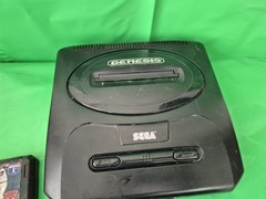 Sega 32X System With Genesis, 3 Controllers