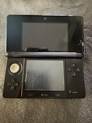 Nintendo 3DS Handheld System Cosmo Black, Tested, CRT-001