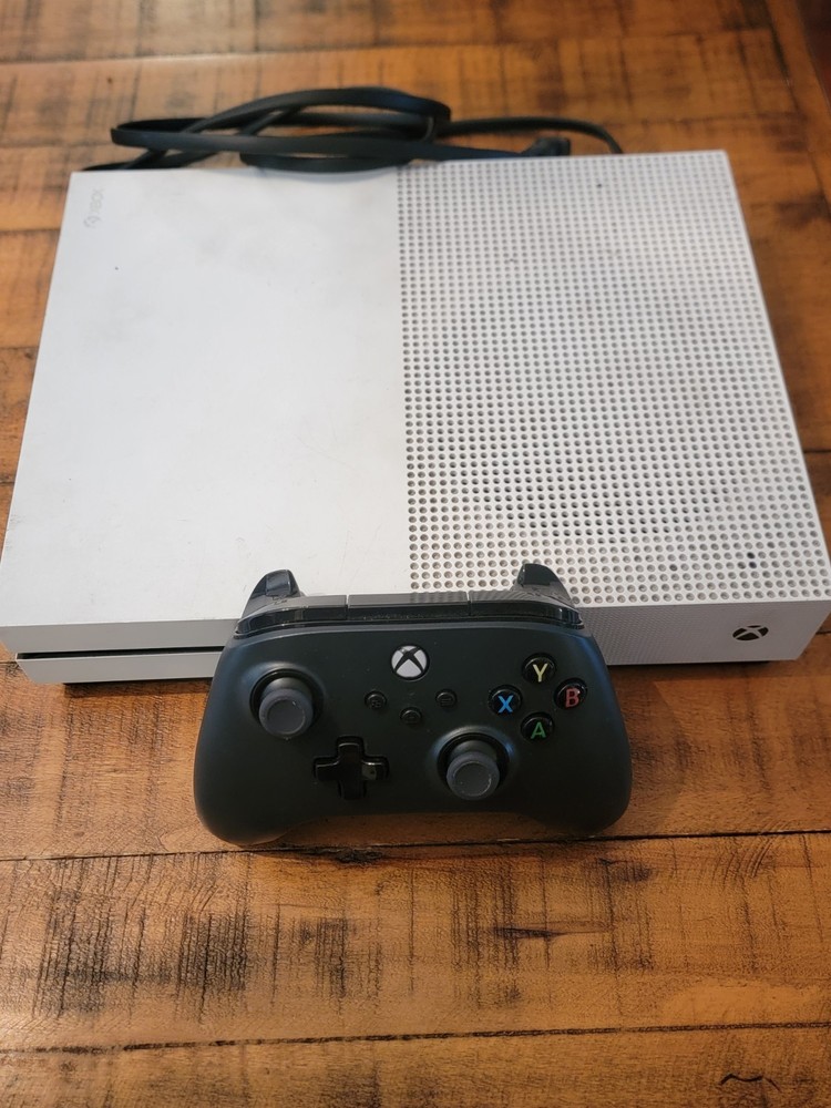 Microsoft Xbox One S White Console FOR PARTS ONLY! AS IS UNTESTED
