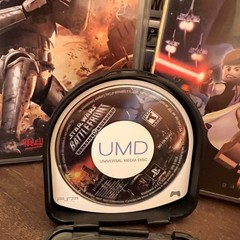 PSP Star Wars Edition White Darth Vader with 3 Star Wars games