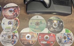 Microsoft Xbox 360 Slim Console Bundle Model#1439 Kinect and 20 Games Tested