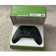 Microsoft Xbox One 500GB Console Model 1540 Black w/ Carbon Black Controller