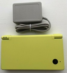 Nintendo DSi Lime Green/Charger GOOD CONDITION! Japanese Version. Plays US Games