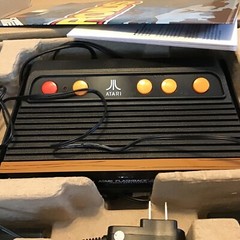 Atari Flashback 4 Classic Game Console w/ Limited Edition Poster 76 Games